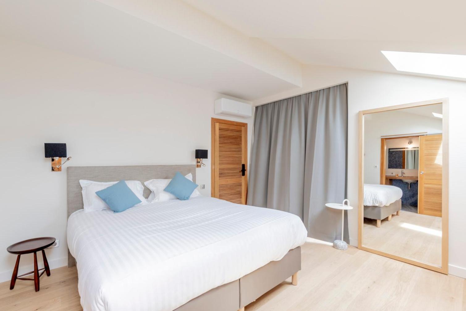 Residence Les Suites Du Port - By Le Saint Ferdinand 阿卡雄 外观 照片