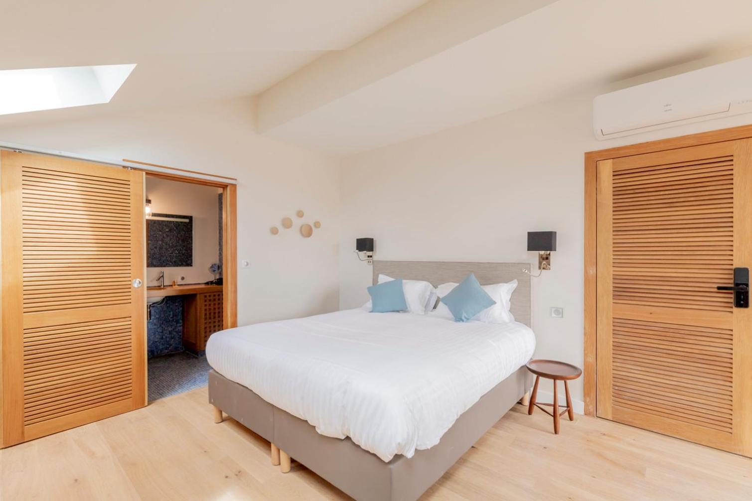 Residence Les Suites Du Port - By Le Saint Ferdinand 阿卡雄 外观 照片