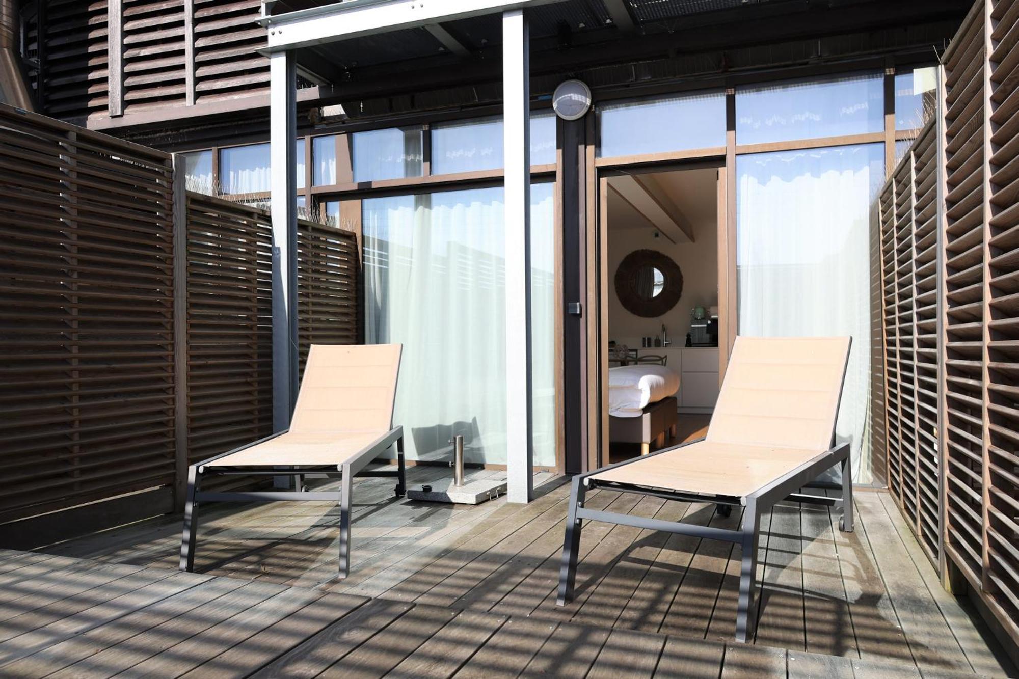 Residence Les Suites Du Port - By Le Saint Ferdinand 阿卡雄 外观 照片